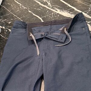 Ministry of Supply Men's Kinetic Navy dress pant